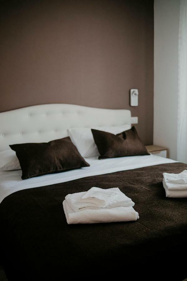 Nannare' Rooms Reggio Emilia Luaran gambar
